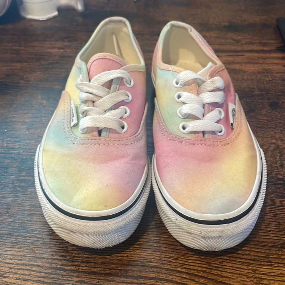 Kids vans size 13.5- like new